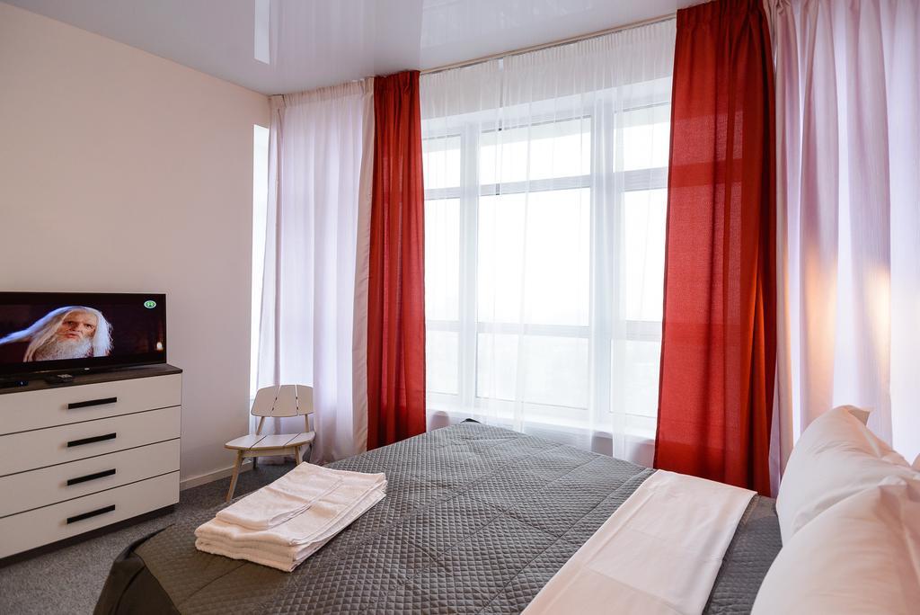 Partner Guest House Klovs'Kyi Kyiv Exterior photo