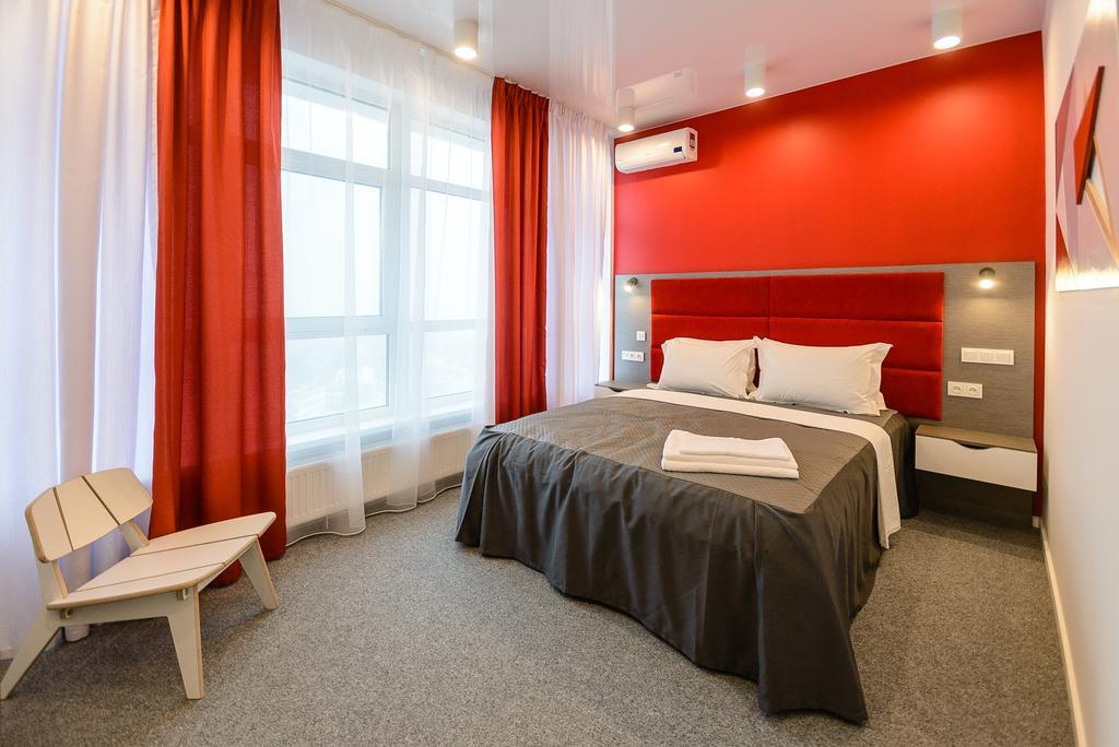 Partner Guest House Klovs'Kyi Kyiv Exterior photo