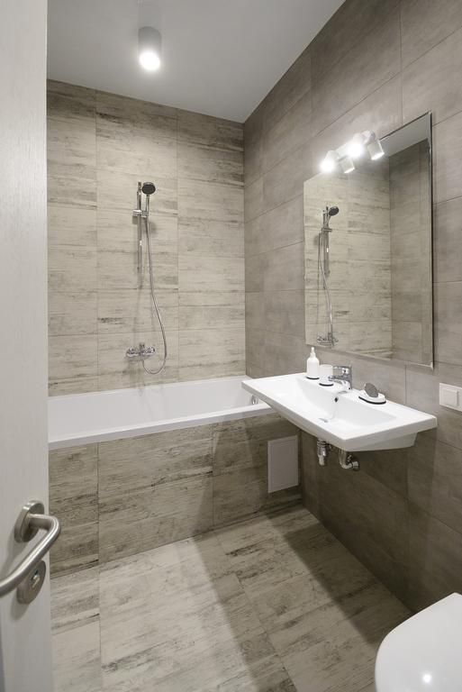Partner Guest House Klovs'Kyi Kyiv Exterior photo